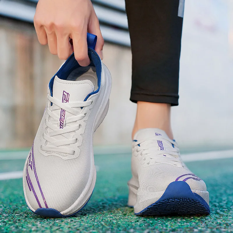 Sepatu Lari Khusus Papan Karbo - Running Shoe Carbon ulasan dan harga