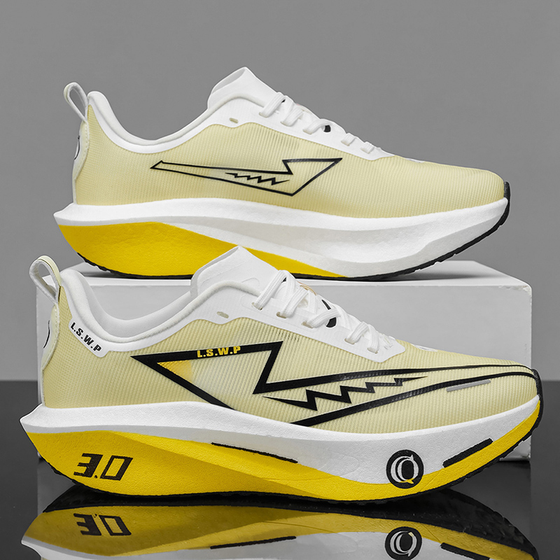 Sepatu Lari Maraton Pria denga - Running Shoe Carbon ulasan dan harga
